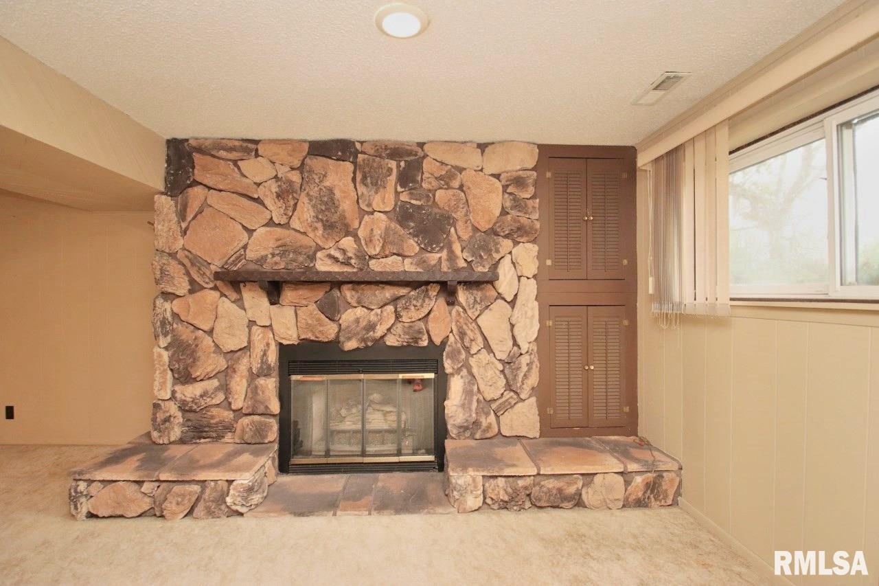 1511 West Queens Court Road Peoria, IL 61614 - Photo 62 of 79