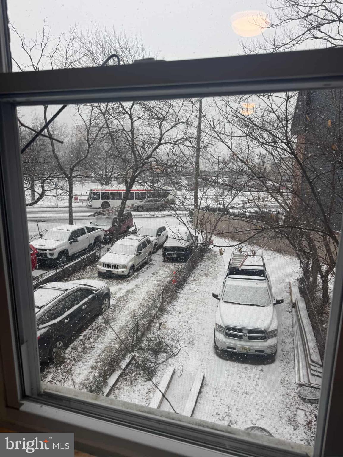 4073 West Ford Road Philadelphia, PA 19131 - Photo 2 of 18