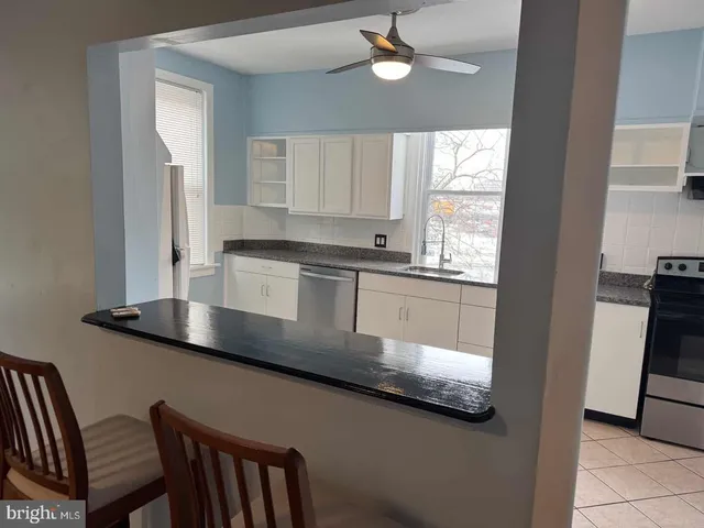 $1,500 | 4073 West Ford Road, Philadelphia, PA 19131