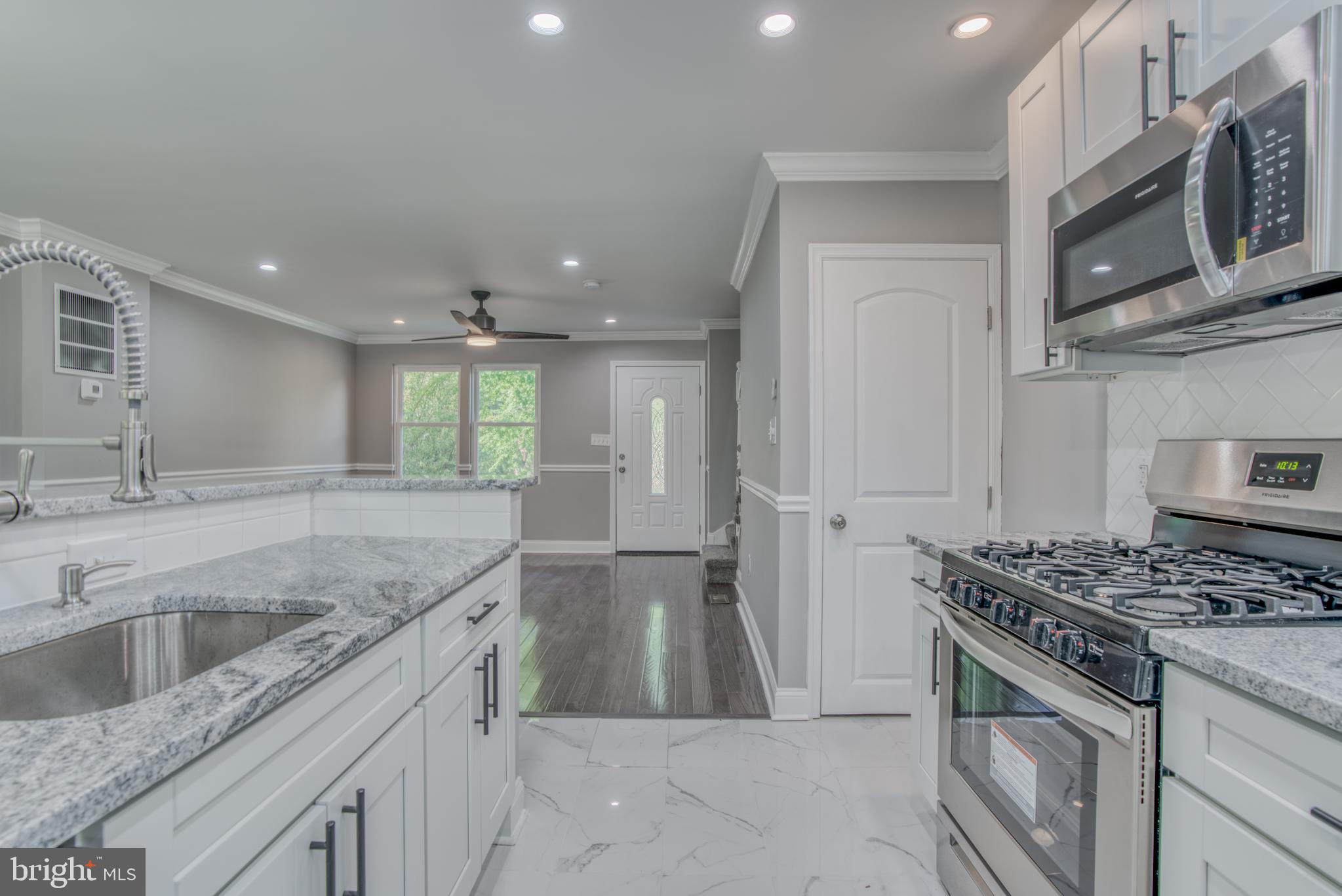 803 St Dunstans Road Baltimore, MD 21212 - Photo 20 of 61