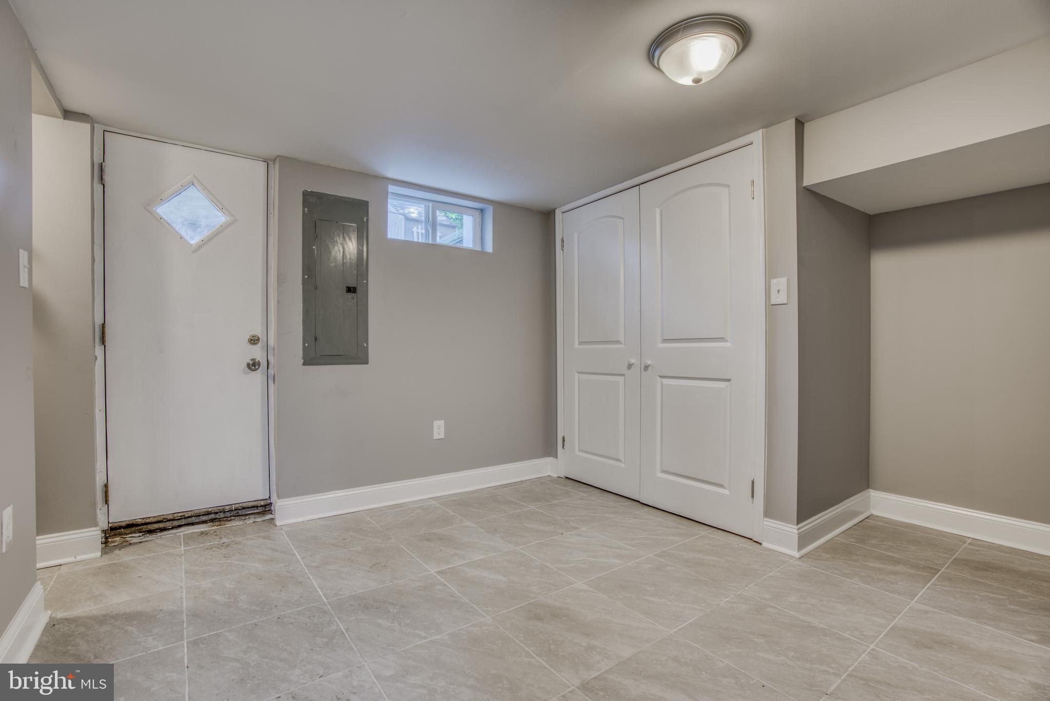 803 St Dunstans Road Baltimore, MD 21212 - Photo 32 of 61