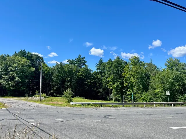 a view of a basketball court