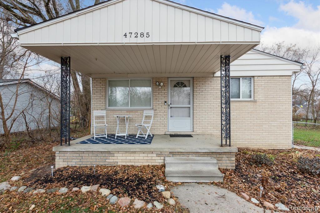 47285 Dequindre Road Rochester Hills, MI 48307 - Photo 3 of 52