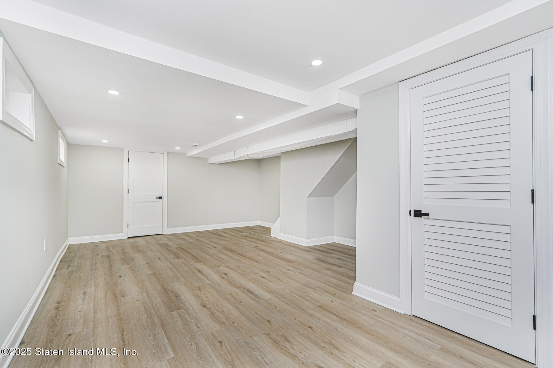 359 Ridgecrest Avenue Staten Island, NY 10312 - Photo 21 of 27 (21) BASEMENT