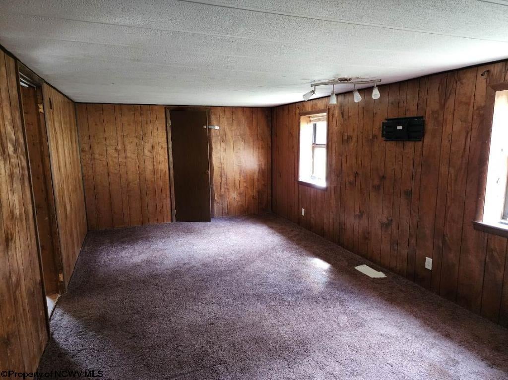 783 Goosepen Run Road Walkersville, WV 26447 - Photo 6 of 14 Gallery Image 6