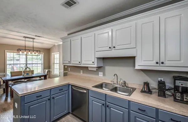 $286,000 | 2002 Cross Creek Cove, Brandon, MS 39042