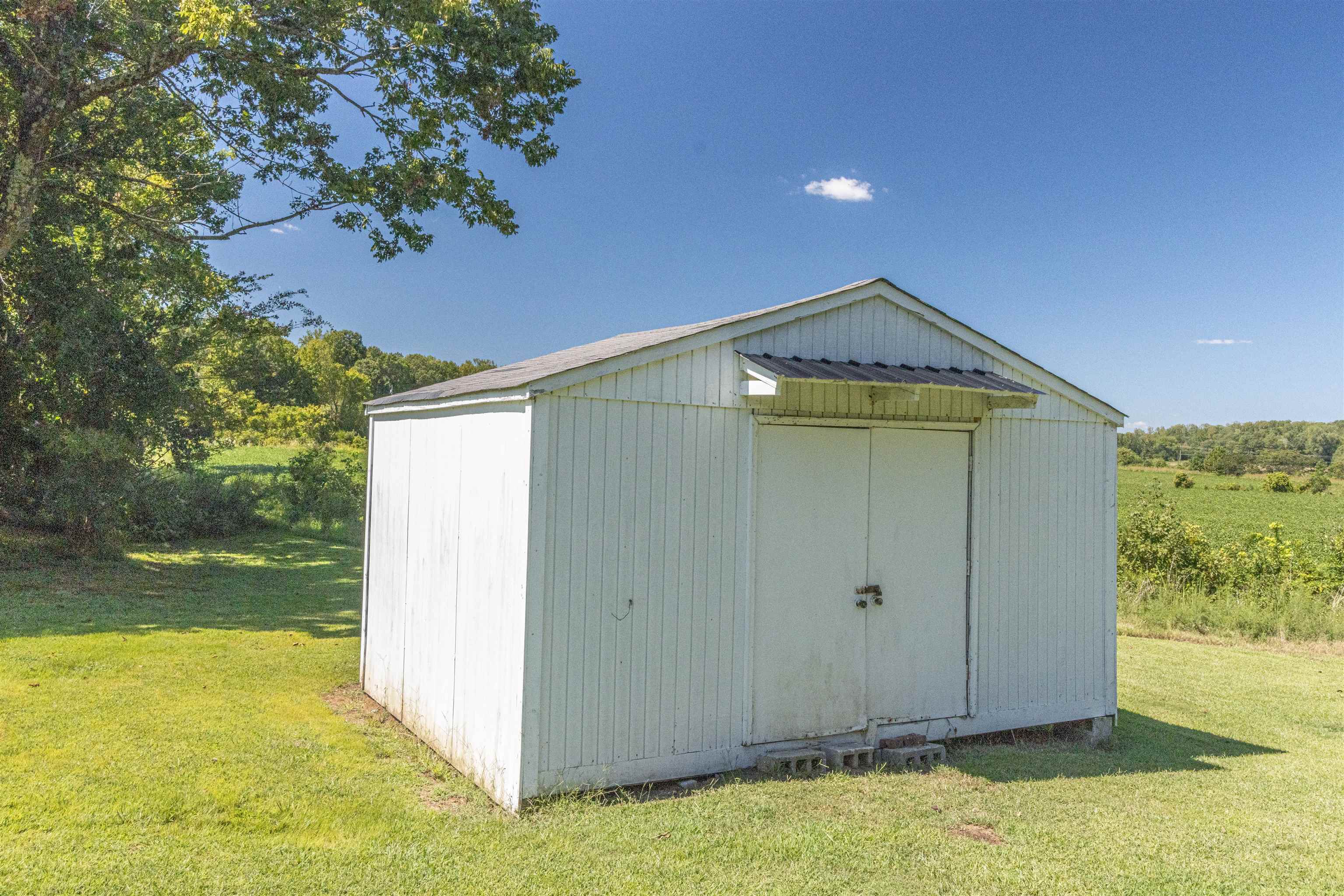 273 New Delite Road Selmer, TN 38375 - Photo 19 of 22 Gallery Image 19