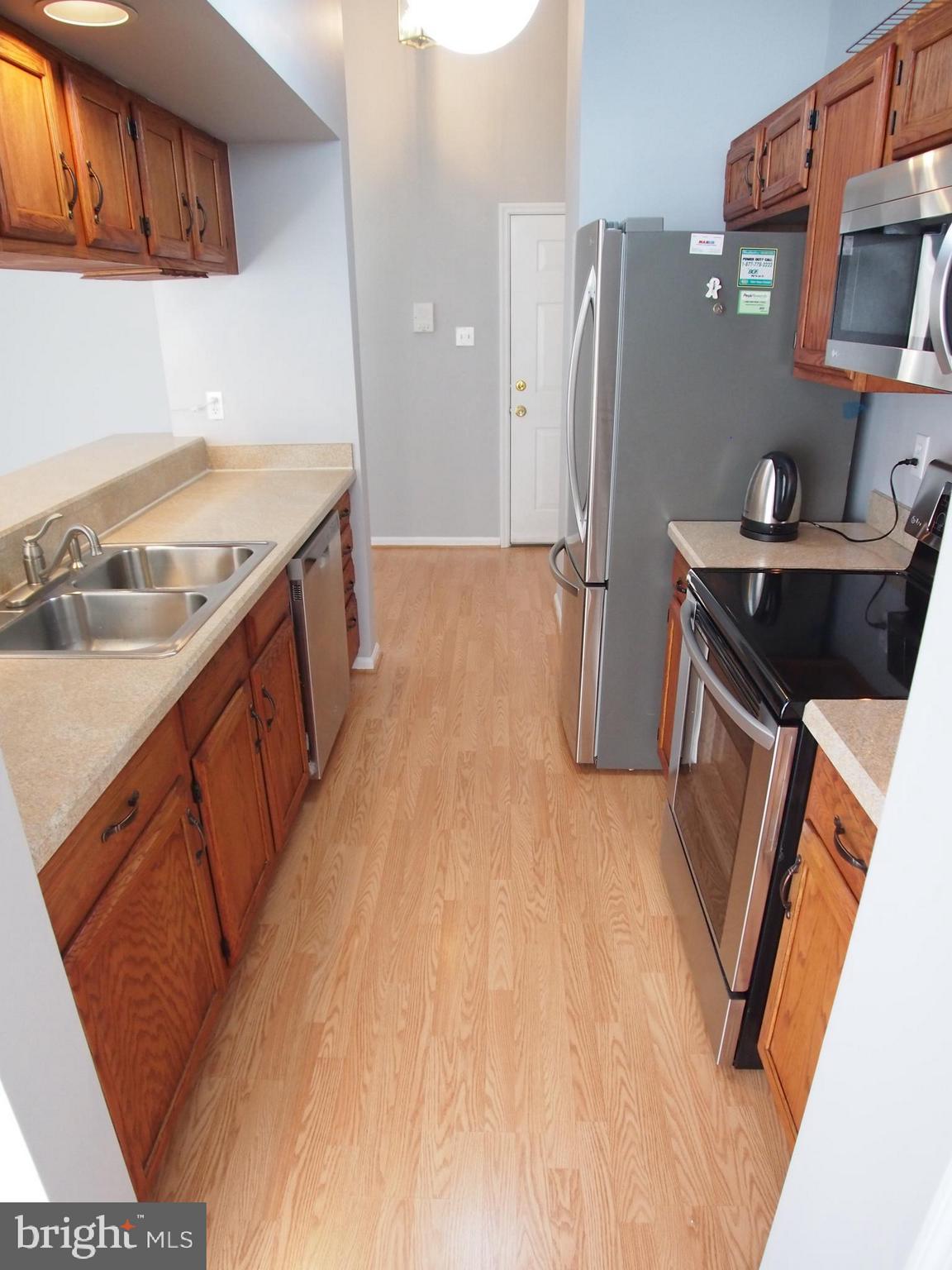 693 Deering Road, Unit 4L Pasadena, MD 21122 - Photo 14 of 19 Lots of cabinet space