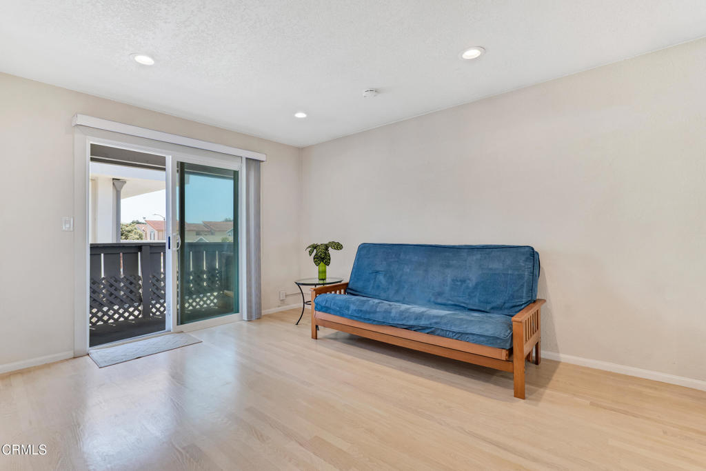 5125 West Wooley Road, Unit 5 Oxnard, CA 93035 - Photo 23 of 32