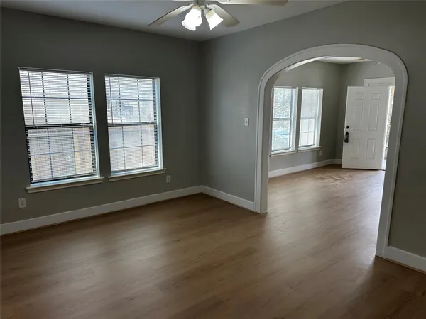$1,950 | 2910 Wichita Street, Houston, TX 77004