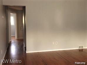 2360 Rosemont Road Berkley, MI 48072 - Photo 6 of 16