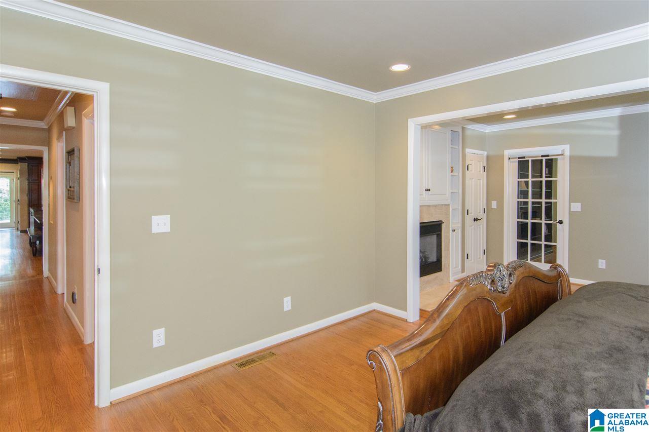 1865 Shades Crest Road Vestavia Hills, AL 35216 - Photo 19 of 50