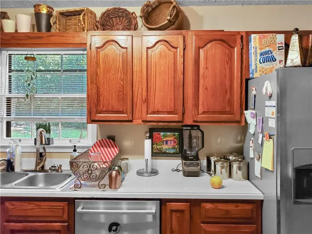 $1,950 | Undisclosed Address, Conyers, GA 30094