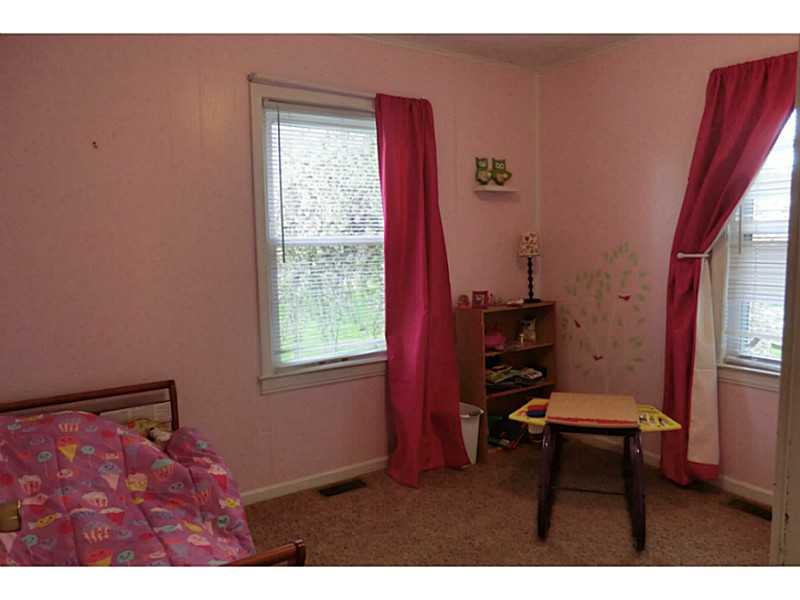 509 Averitt Road Greenwood, IN 46142 - Photo 17 of 24 Gallery Image 17