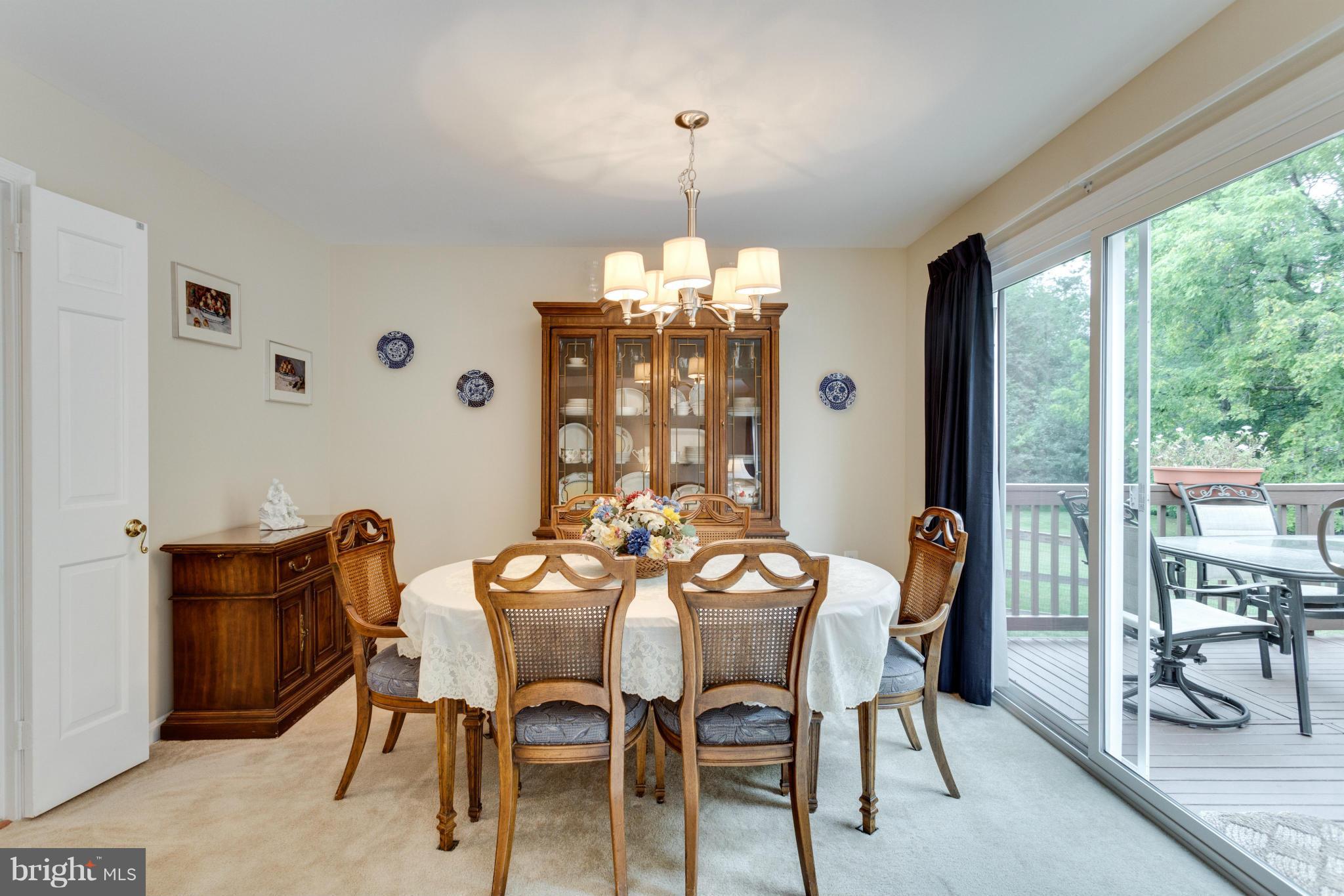 2761 Hill Road Vienna, VA 22181 - Photo 9 of 30 Dining Room