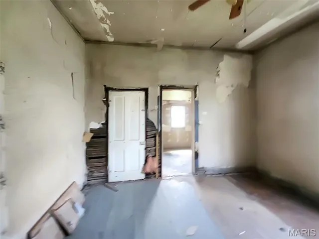 $35,000 | 114 West Union Street, Vandalia, MO 63382