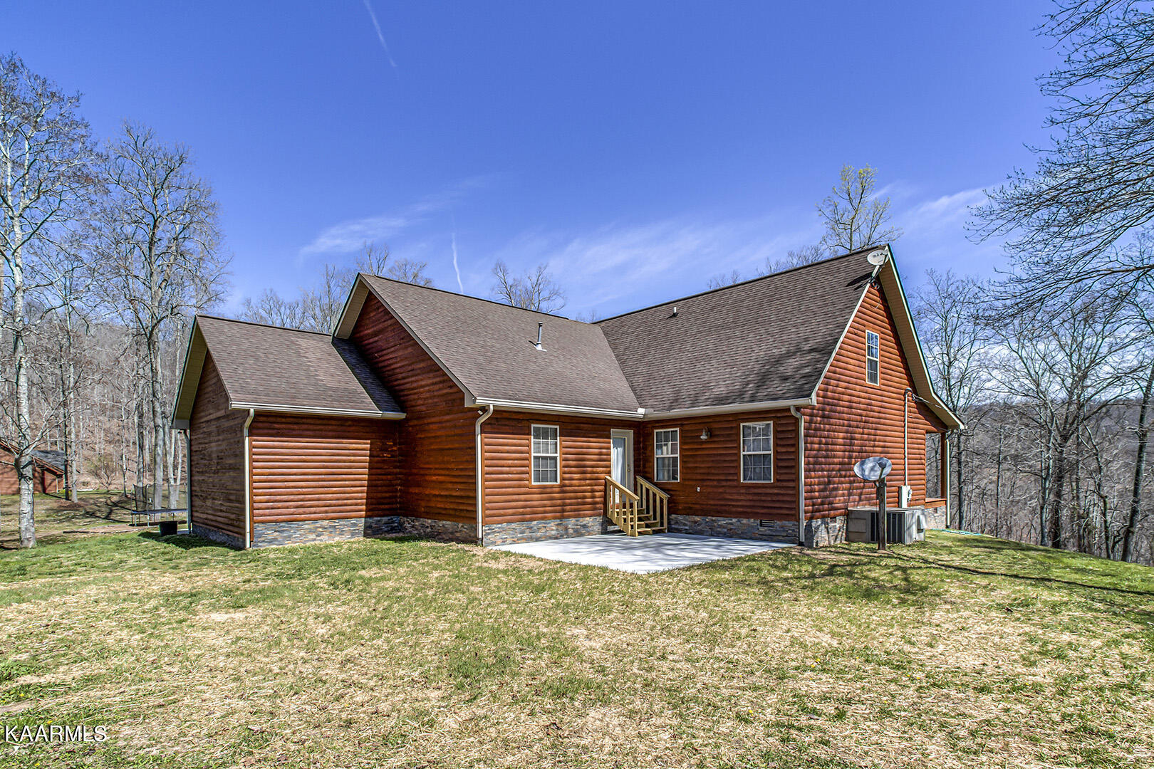 135 Songbird Lane Maynardville, TN 37807 - Photo 37 of 40 37_SongbirdLane_135_Back