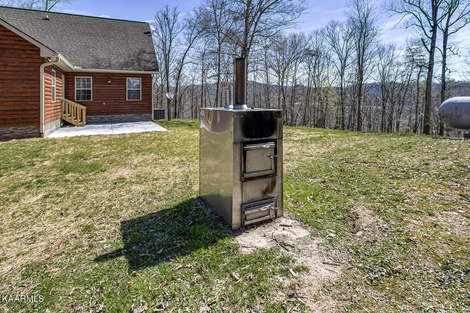 135 Songbird Lane Maynardville, TN 37807 - Photo 38 of 40 38_SongbirdLane_135_WoodFiredHomeHeater