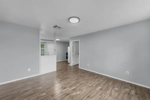 $210,000 | 9410 Rosehaven Drive, Houston, TX 77051