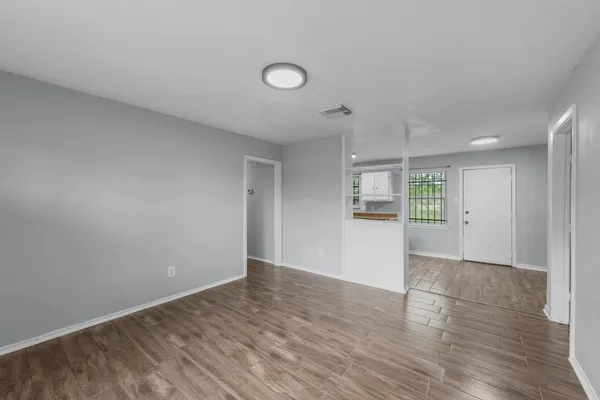 $210,000 | 9410 Rosehaven Drive, Houston, TX 77051