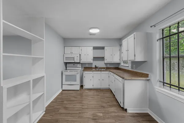 $210,000 | 9410 Rosehaven Drive, Houston, TX 77051