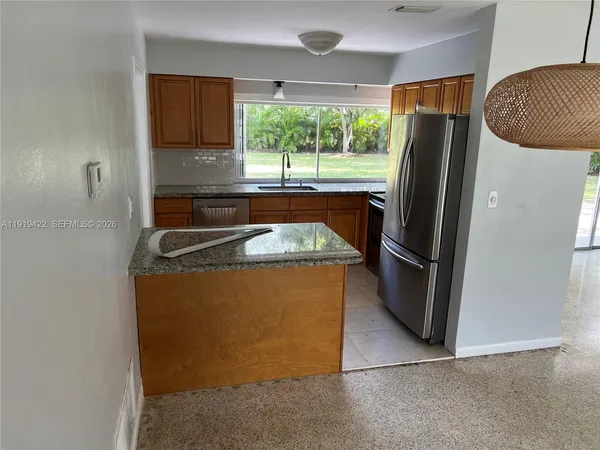 $4,550 | 16425 Southwest 75th Avenue, Palmetto Bay, FL 33157