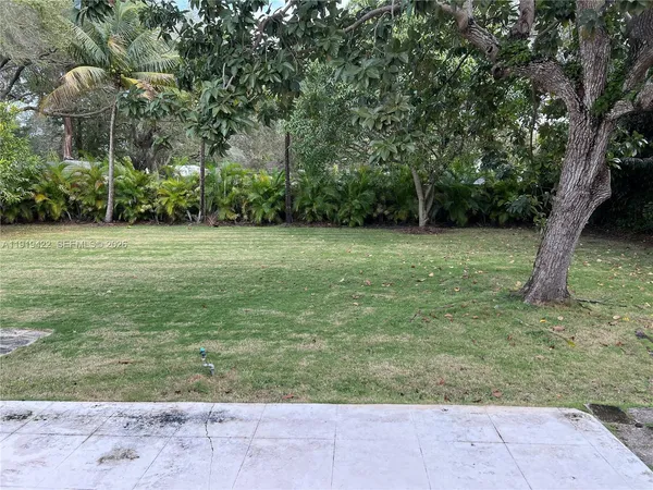 $4,550 | 16425 Southwest 75th Avenue, Palmetto Bay, FL 33157