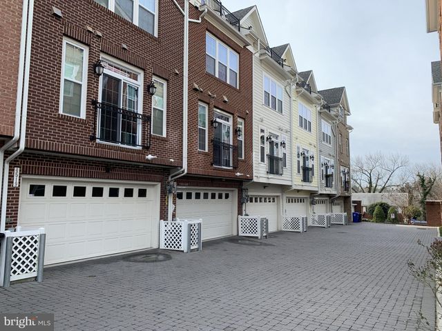 $1,342,500 | 4523 Wilson Boulevard, Arlington, VA 22203