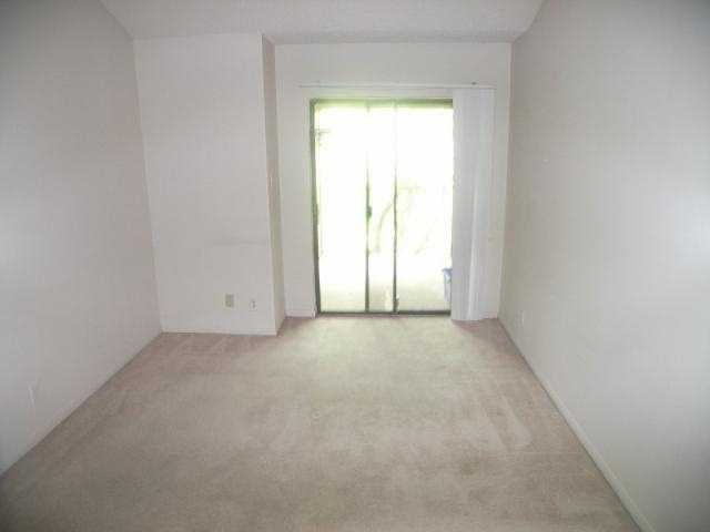 203 East 31st Street, Unit 310 Austin, TX 78705 - Photo 7 of 12 an empty room with a window