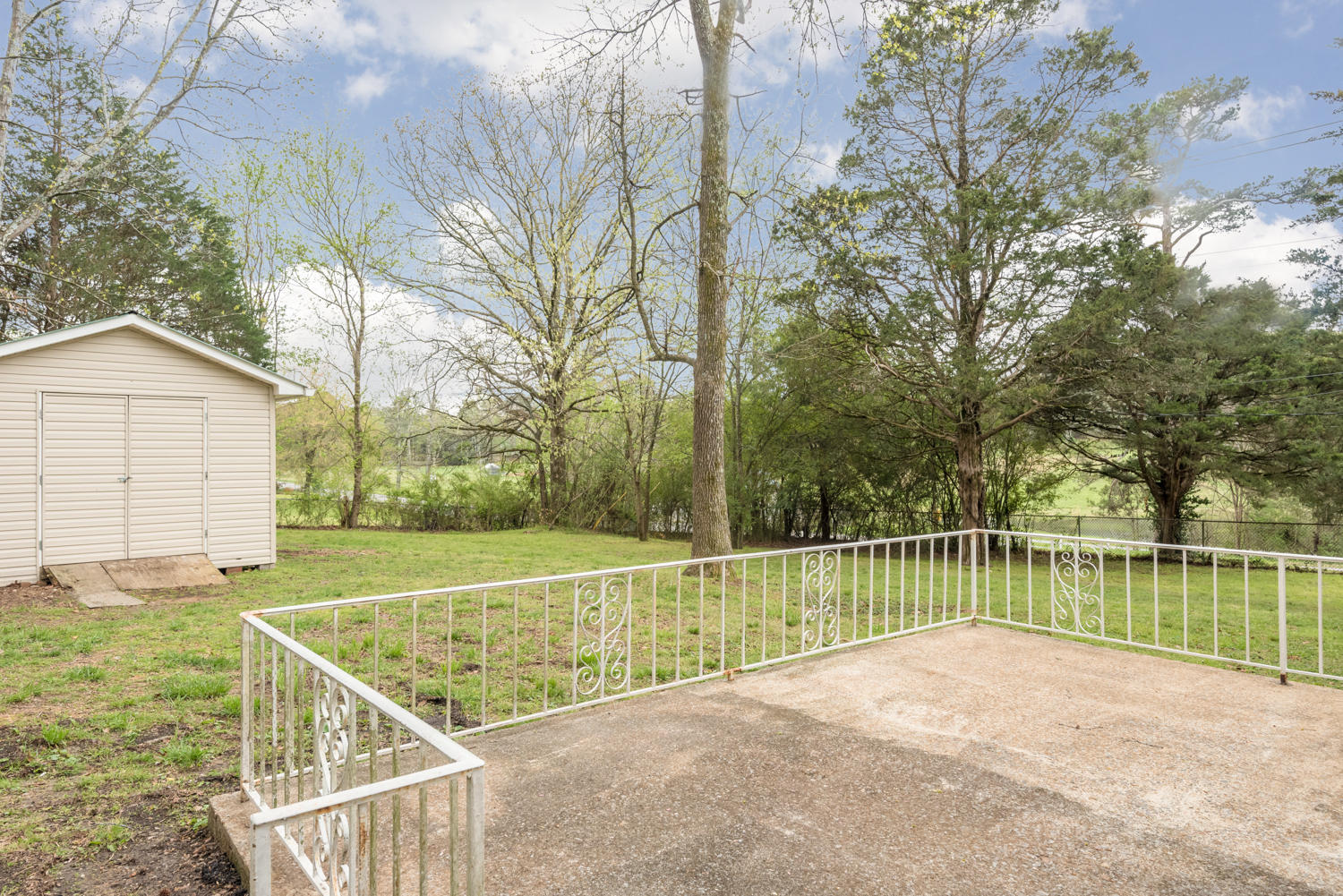 5502 Hunter Road Ooltewah, TN 37363 - Photo 16 of 19 5502_Hunter_Rd_09