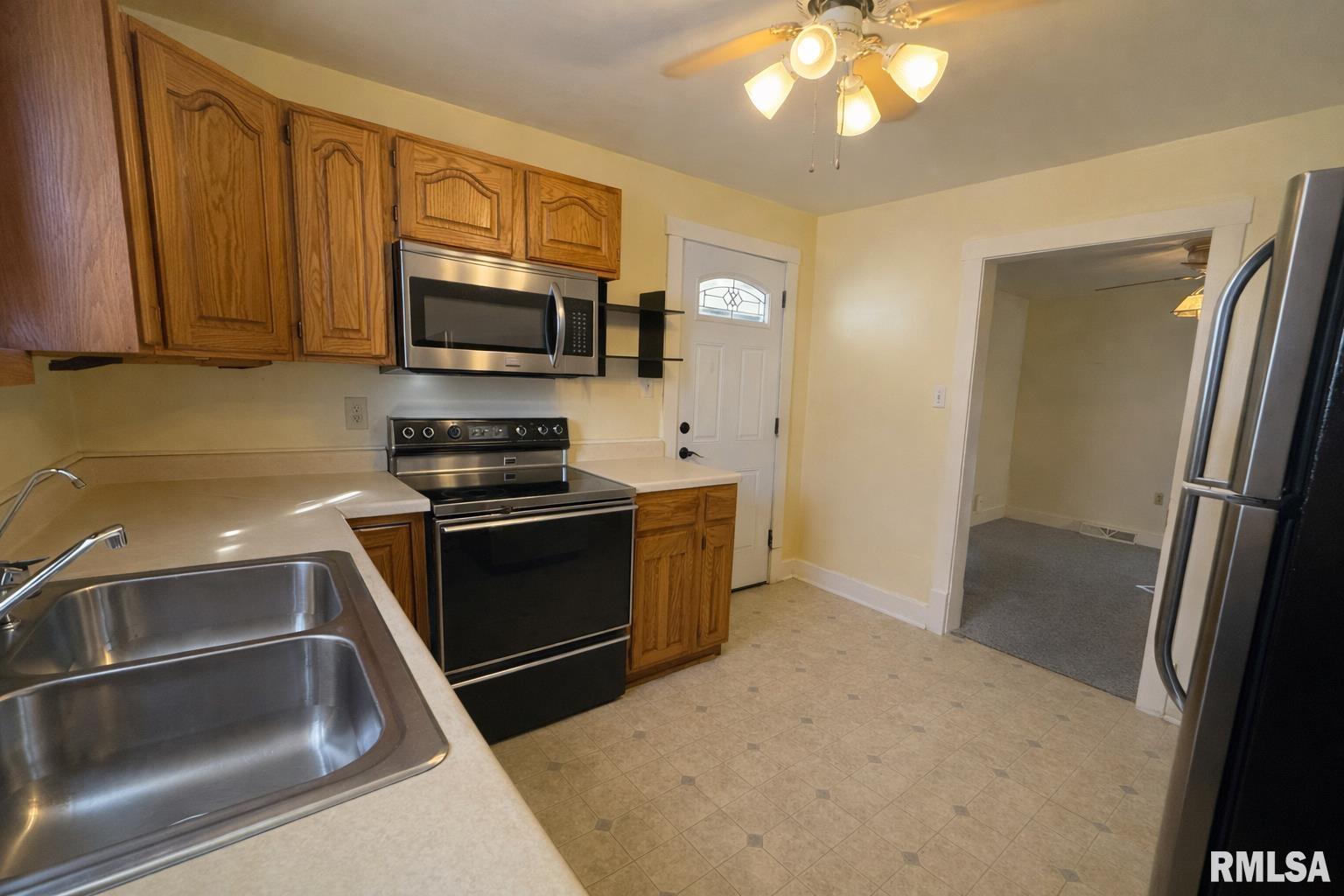1535 Sycamore Street Quincy, IL 62301 - Photo 9 of 18