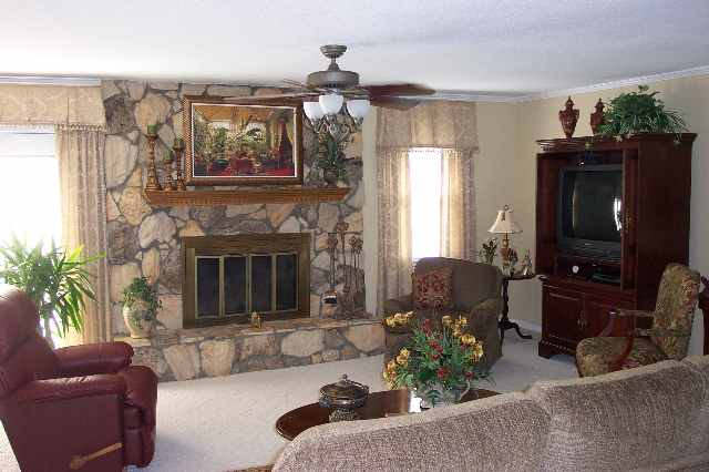 213 Windemere Way Anderson, SC 29625 - Photo 2 of 9