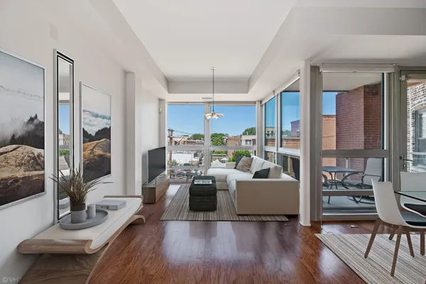 $4,000 | 744 West Fullerton Avenue, Unit 403, Chicago, IL 60614