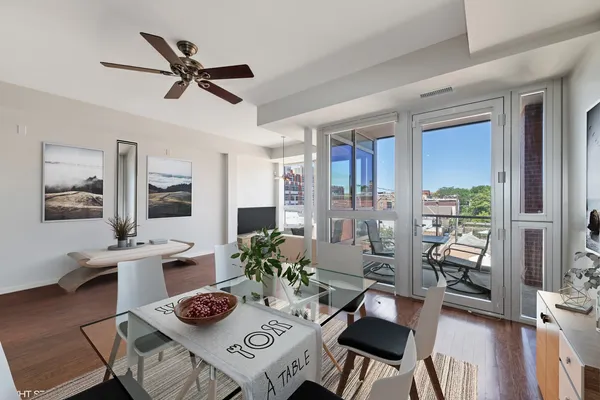 $4,000 | 744 West Fullerton Avenue, Unit 403, Chicago, IL 60614