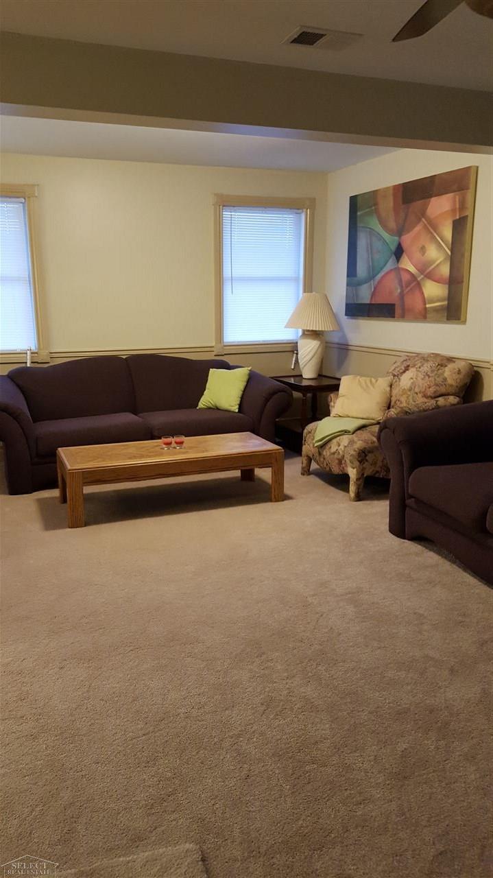 705 Pointe Tremble Road Algonac, MI 48001 - Photo 9 of 19 31292741-8.JPG