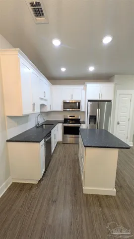 $2,195 | 226 Junction Avenue, Pensacola, FL 32502