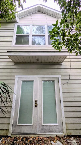 $2,195 | 226 Junction Avenue, Pensacola, FL 32502