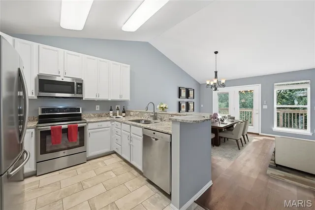 $385,000 | 964 Shire Lane, Eureka, MO 63025