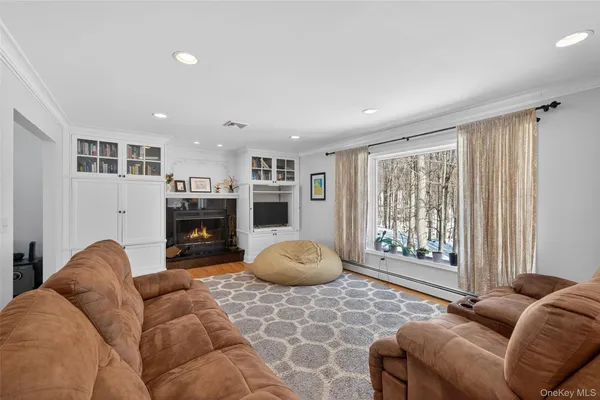 $699,000 | 34 Booth Road, Chester, NY 10918