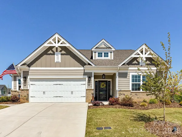 $675,000 | 1154 Overlake Drive, Belmont, NC 28012