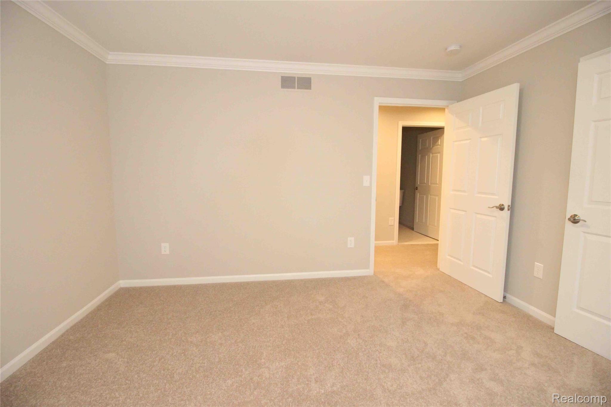 51105 Baker Road New Baltimore, MI 48047 - Photo 27 of 49 IMG_3898.jpeg