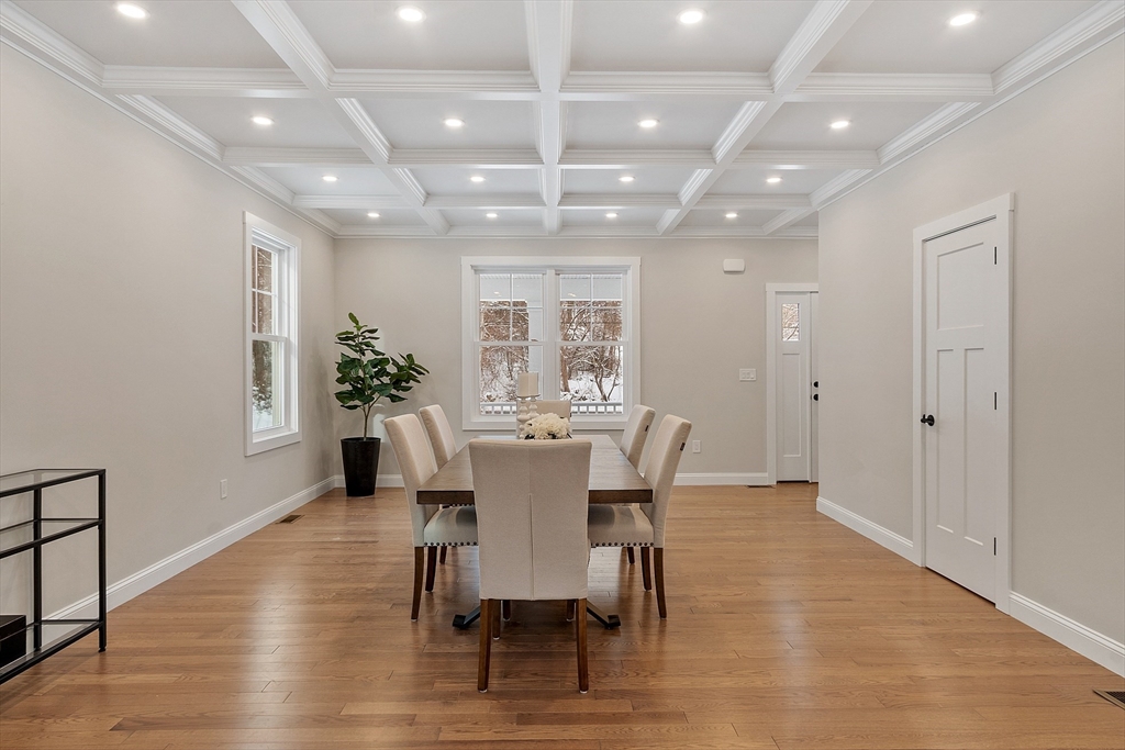 209 Middle Road Haverhill, MA 01830 - Photo 12 of 41