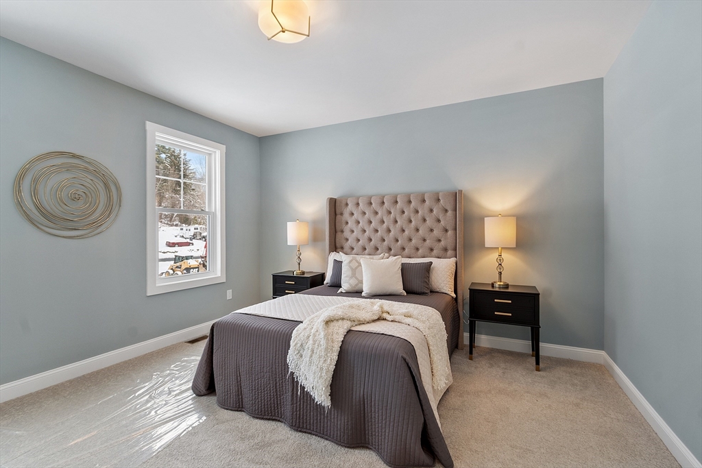 209 Middle Road Haverhill, MA 01830 - Photo 18 of 41