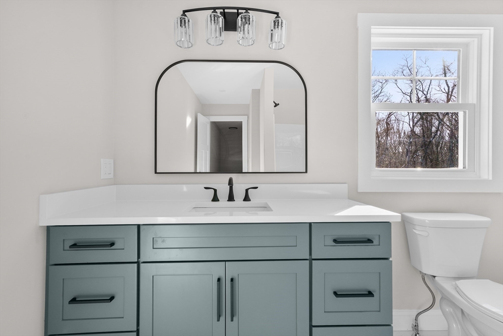 209 Middle Road Haverhill, MA 01830 - Photo 25 of 41