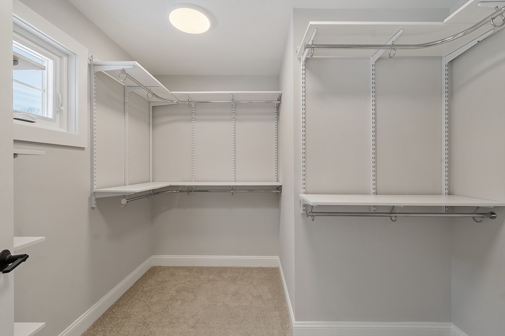 209 Middle Road Haverhill, MA 01830 - Photo 31 of 41