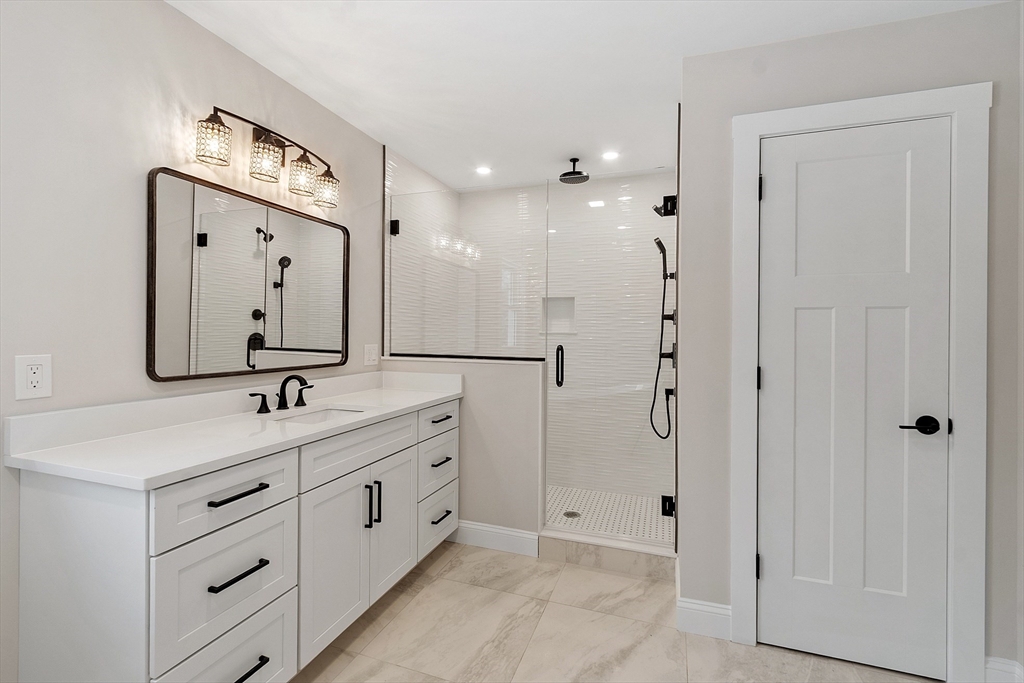 209 Middle Road Haverhill, MA 01830 - Photo 33 of 41