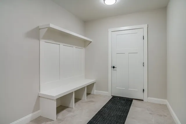 $1,169,999 | 209 Middle Road, Haverhill, MA 01830