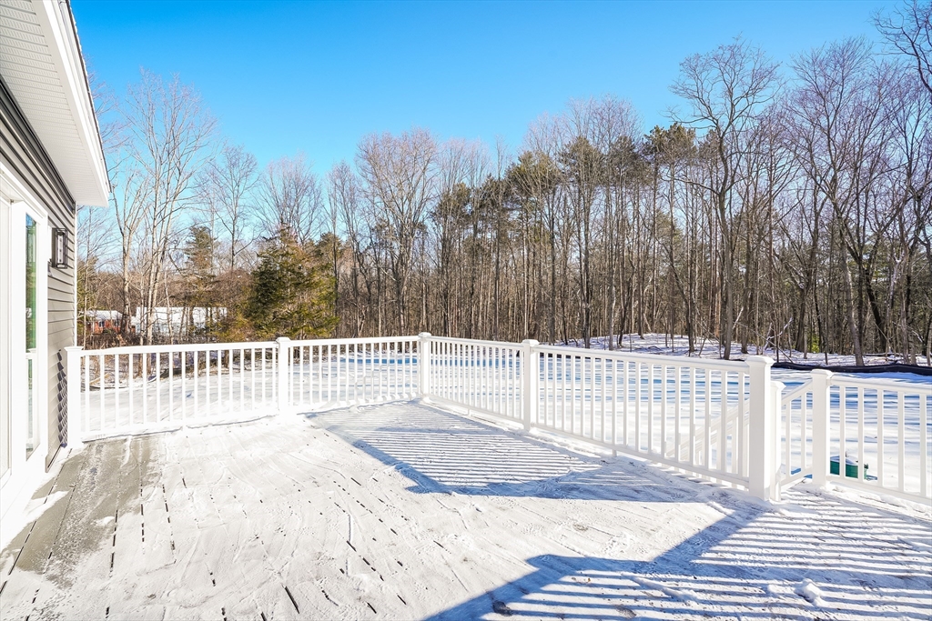 209 Middle Road Haverhill, MA 01830 - Photo 40 of 41