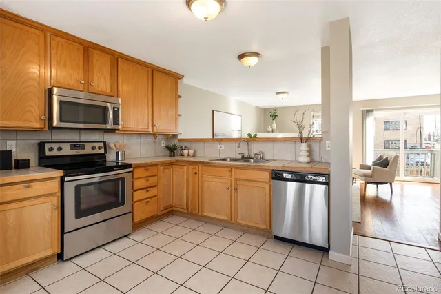 $525,000 | 3130 West 38th Avenue, Unit 4, Denver, CO 80211