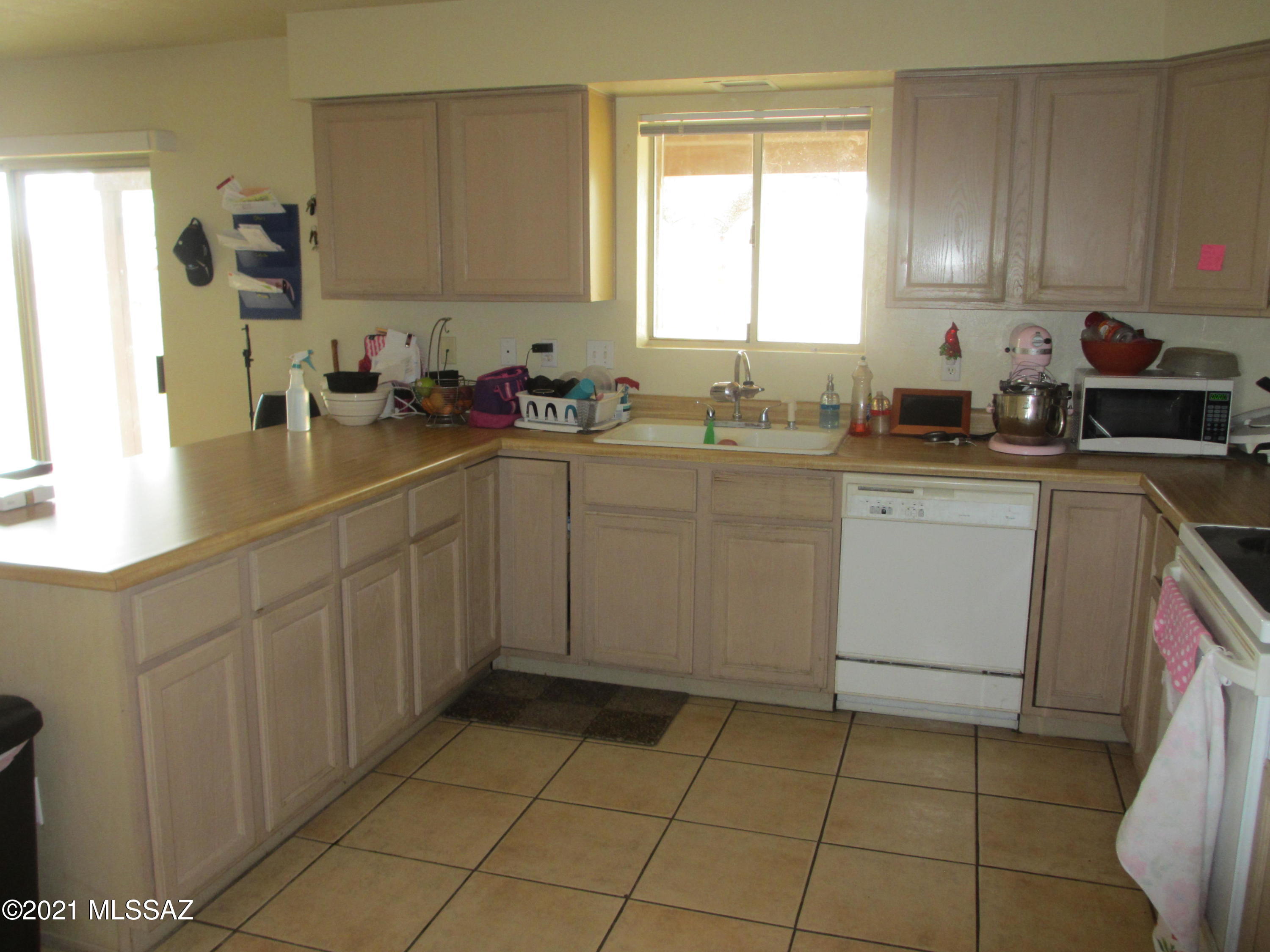 976 Calle Amarillo Rio Rico, AZ 85648 - Photo 23 of 38